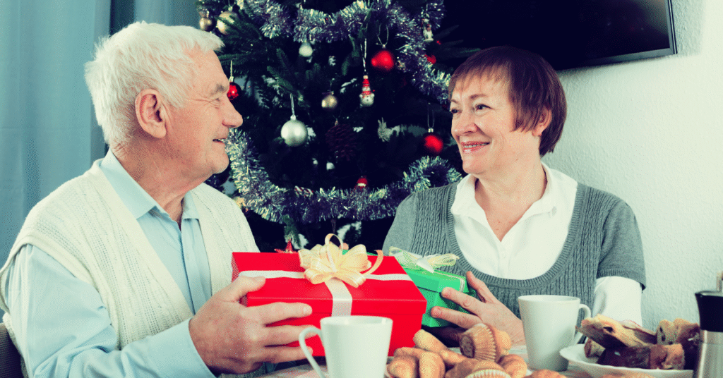 Enjoy the Holidays Without Sacrificing Your Financial Future: How Ontario Homeowners Can Outsmart Present Bias 4 Ontario Homeowners enjoying holidays